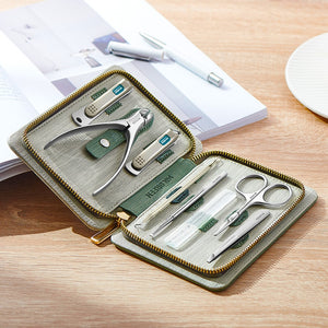 PEDICURE SETS WITH LEATHER PORTABLE CASE